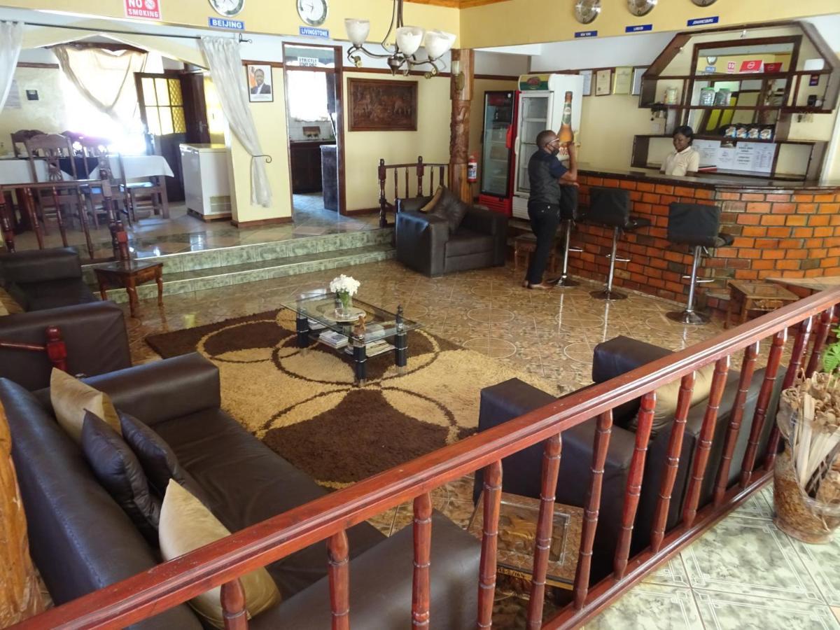 White Rose Lodge Livingstone Bagian luar foto