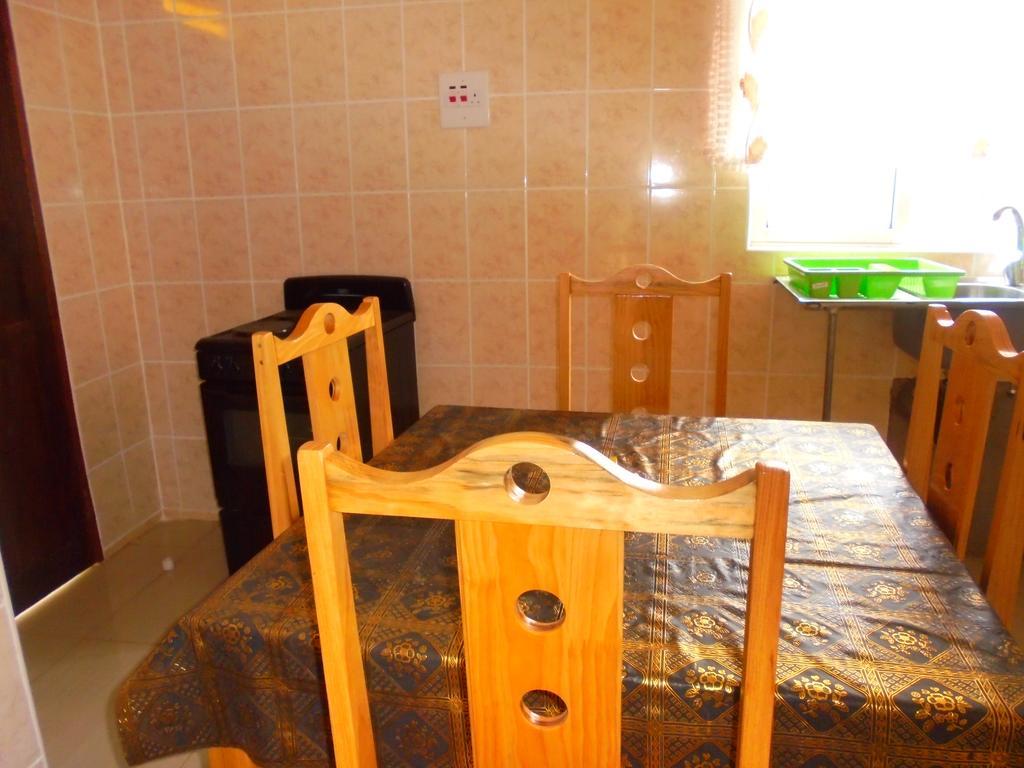 White Rose Lodge Livingstone Bagian luar foto