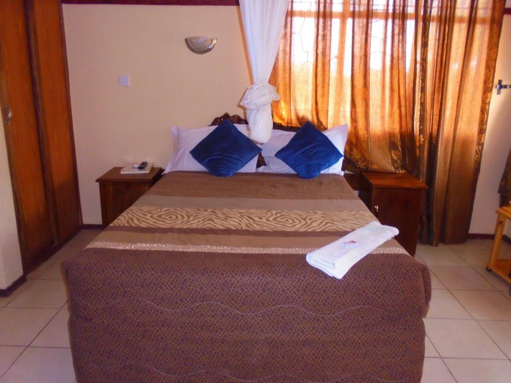 White Rose Lodge Livingstone Ruang foto
