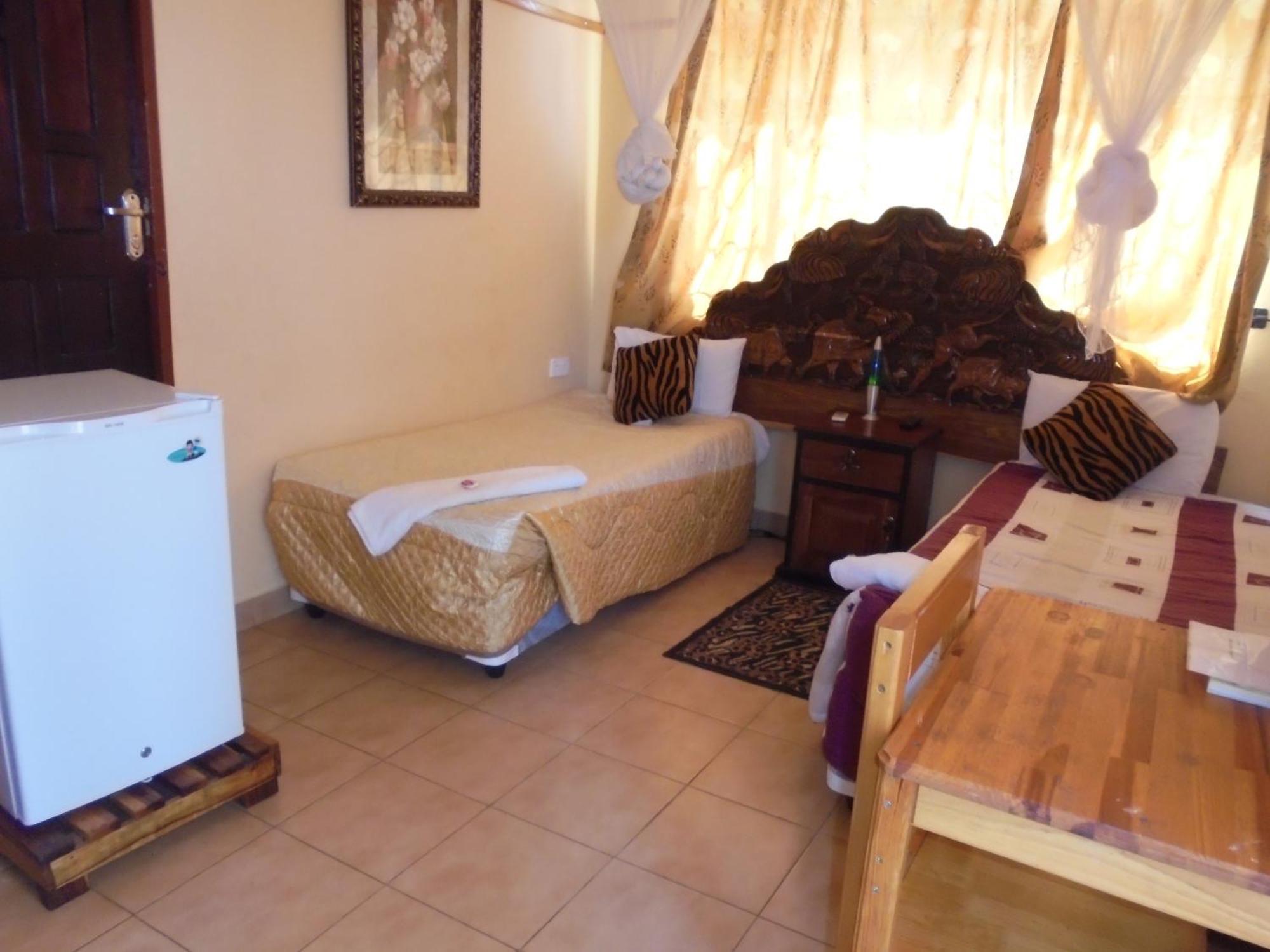 White Rose Lodge Livingstone Bagian luar foto