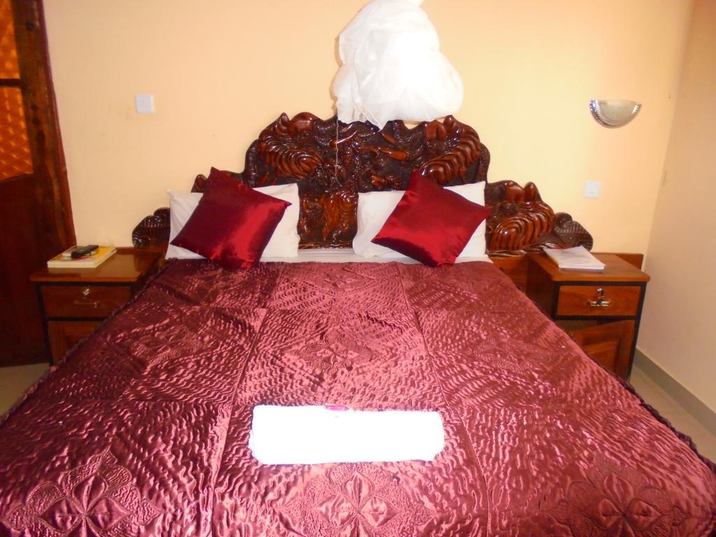 White Rose Lodge Livingstone Bagian luar foto